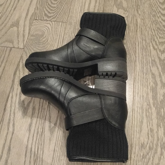 Beautiful black boots by Vangelo🍀🍀🌸🌼 - Picture 6 of 12